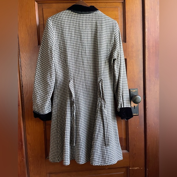 Vintage 90s Benson and Smith Plaid w/ Velvet Trim button-down fitn-flair coat s9 - Picture 10 of 11